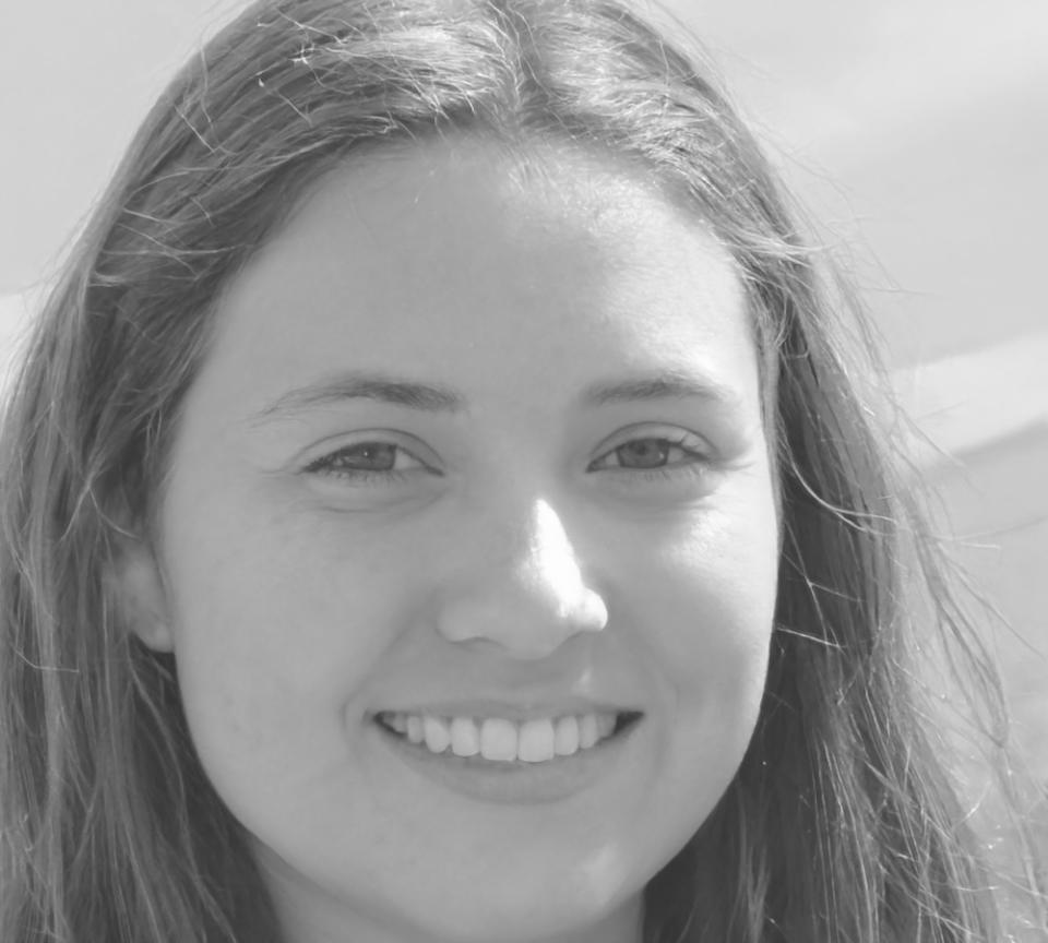 Francesca Barone durante una riunione aziendale